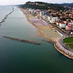 Gulliver - Relax A Due Passi Dal Mare! Апартаменты Пезаро